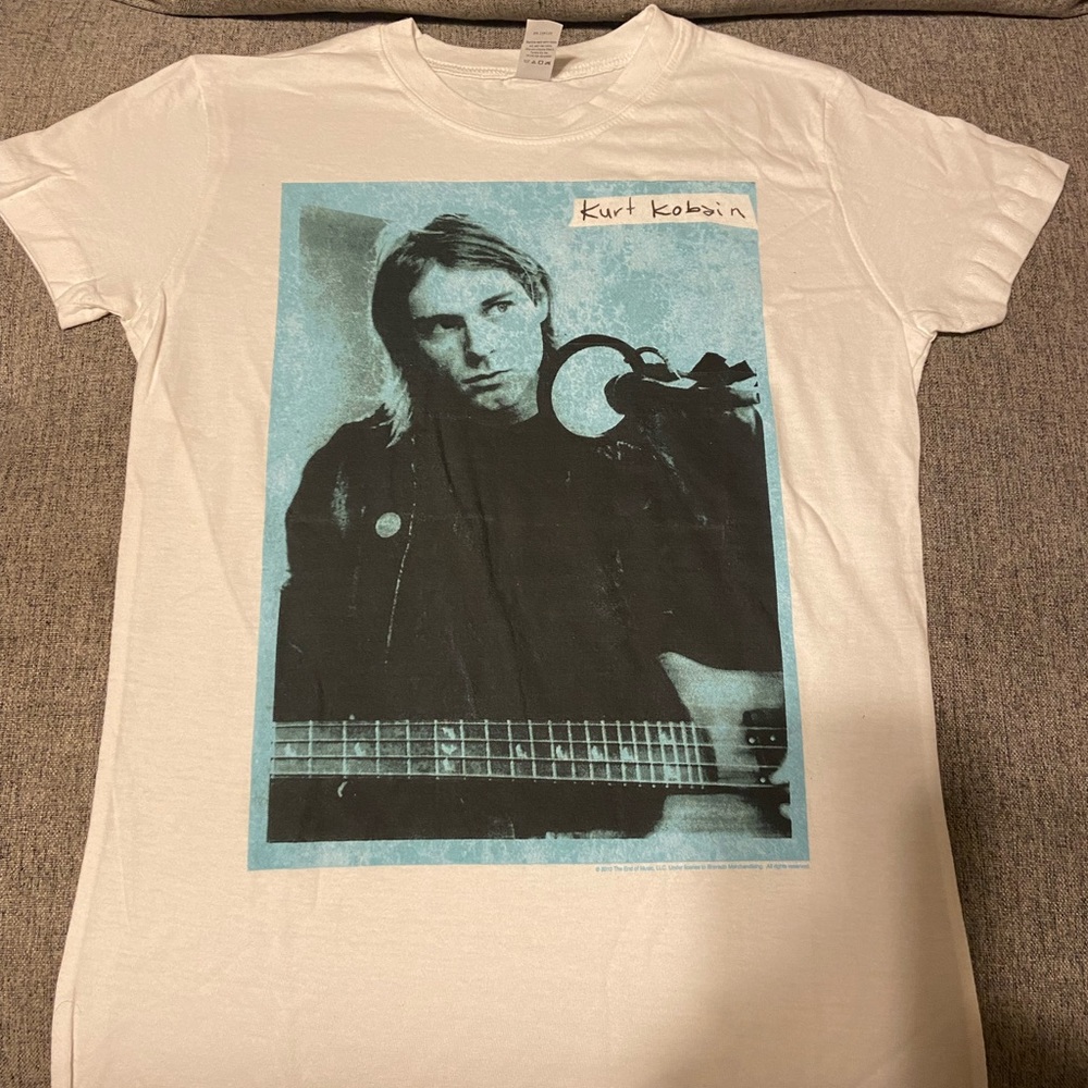 Nirvana Kurt contain solo pic shirt